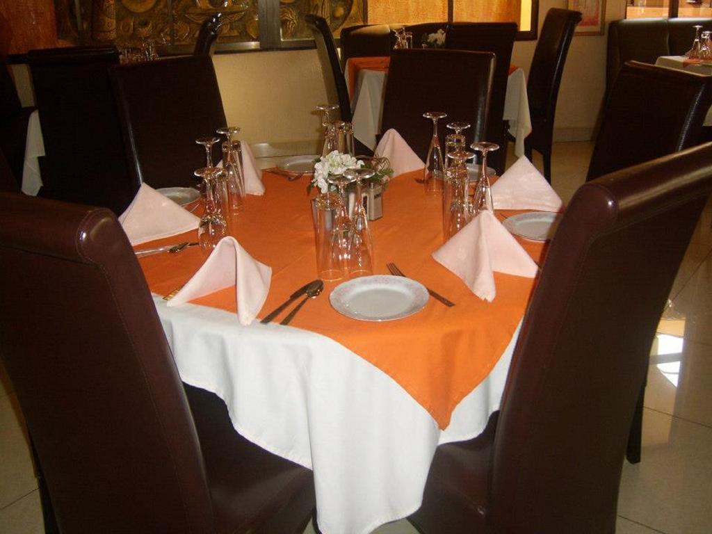 Sir Max Hotel Kumasi Kültér fotó