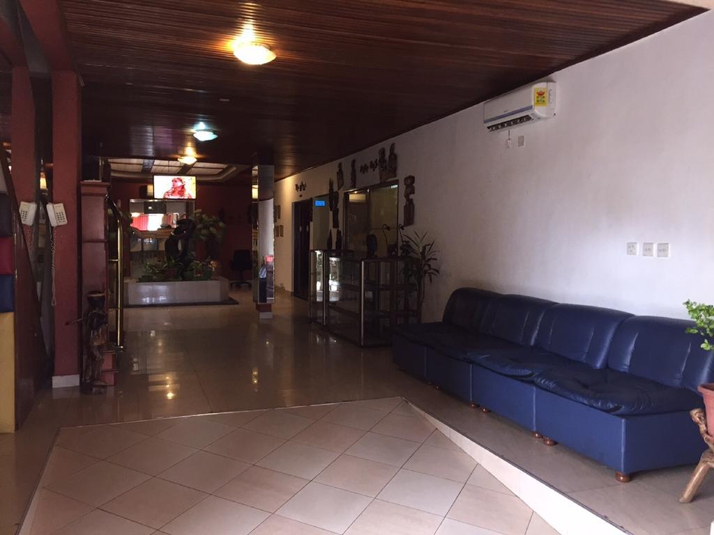Sir Max Hotel Kumasi Kültér fotó