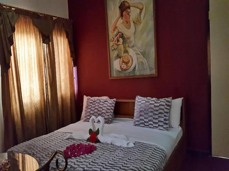 Sir Max Hotel Kumasi Kültér fotó